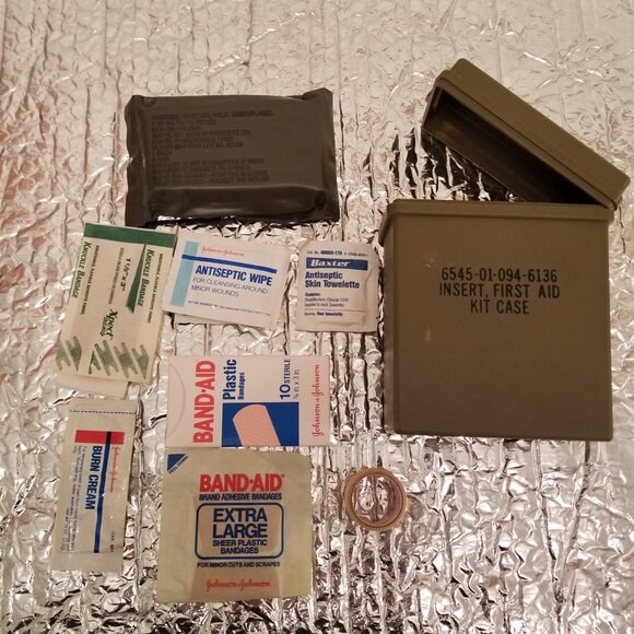 Vintage (1990) Military Issued Stocked First Aid Kit - Picture 9 of 10